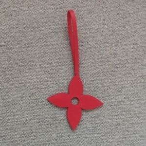 Louis Vuitton VIC Client gift Leather Tag